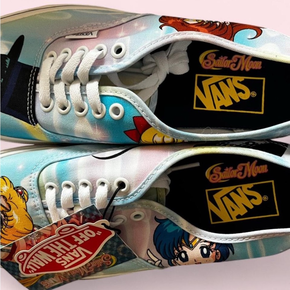 Vans Sailor Moon Trainers - Picture 2 of 7